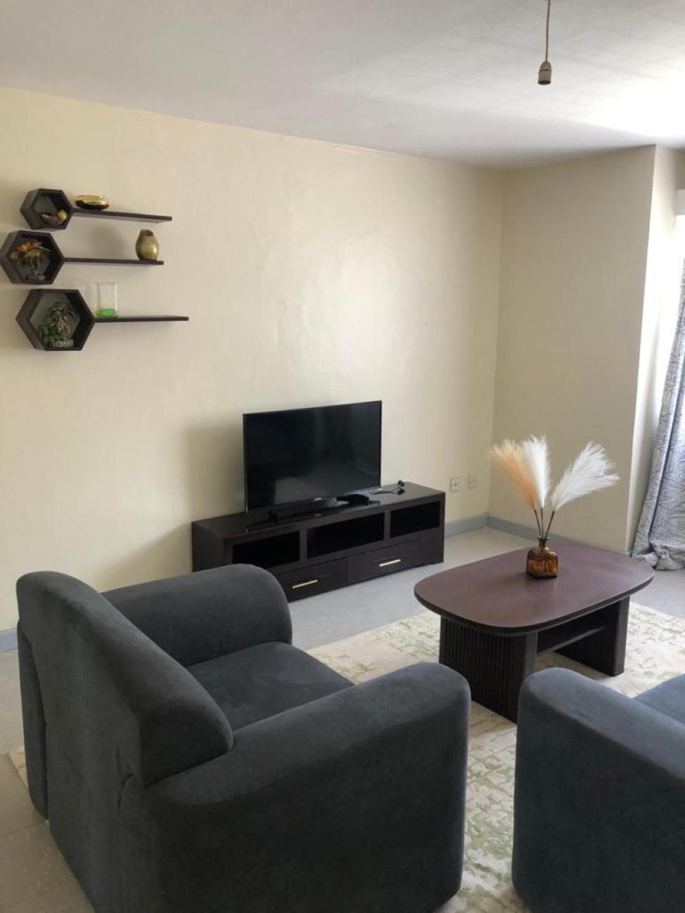 Homes By Val Nairobi Ngoại thất bức ảnh